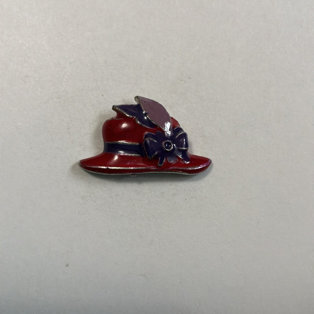 Red Hat Society ~ Red Hat, Purple Feather  ~ Lapel Pin Brooch